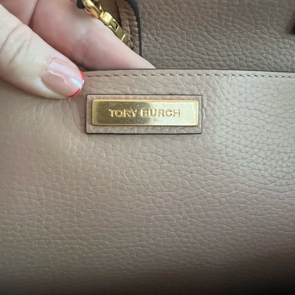 Tory Burch McGraw Leather Tote Beige Tan Shoulder Bag + Dust Bag - Picture 8 of 9